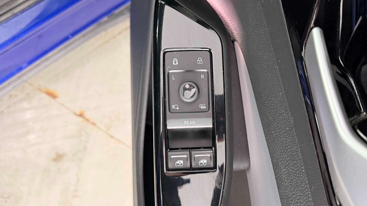 Used Volkswagen ID.4 for sale - 77860672: Photo 18