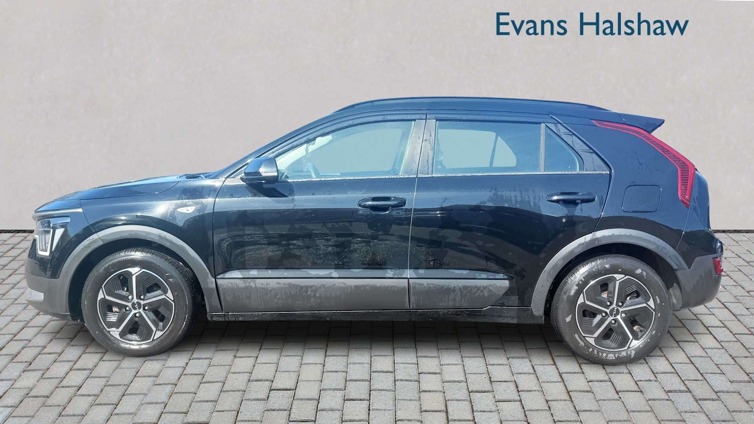 Used Kia Niro 2023 for sale - 78188163: Photo 4