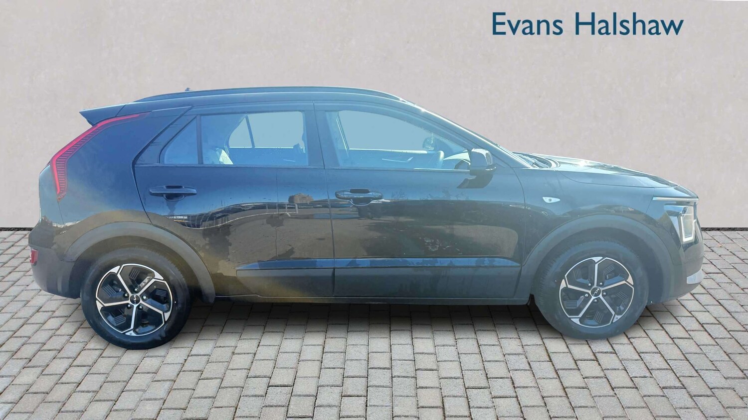 Used Kia Niro 2023 for sale - 78188163: Photo 6