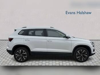 Used Skoda Karoq 2024 for sale - 79568002: Photo