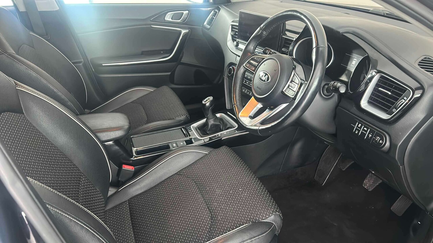 Used Kia XCeed for sale - 77858896: Photo 10