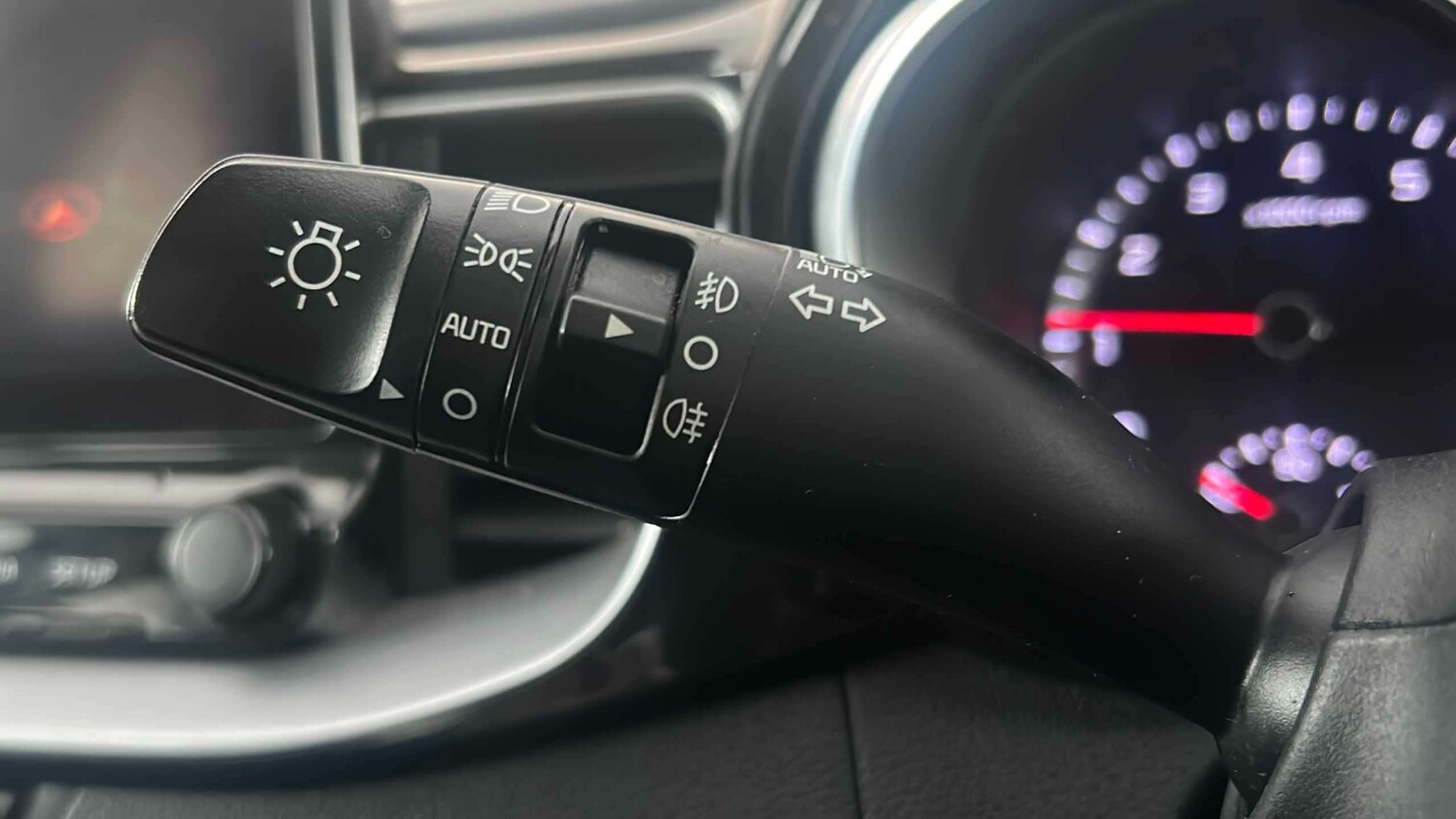 Used Kia XCeed for sale - 77858896: Photo 12