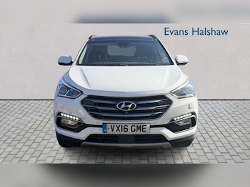 Used Hyundai Santa Fe 2016 for sale - 78465044: Photo