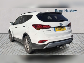 Used Hyundai Santa Fe 2016 for sale - 78465044: Photo