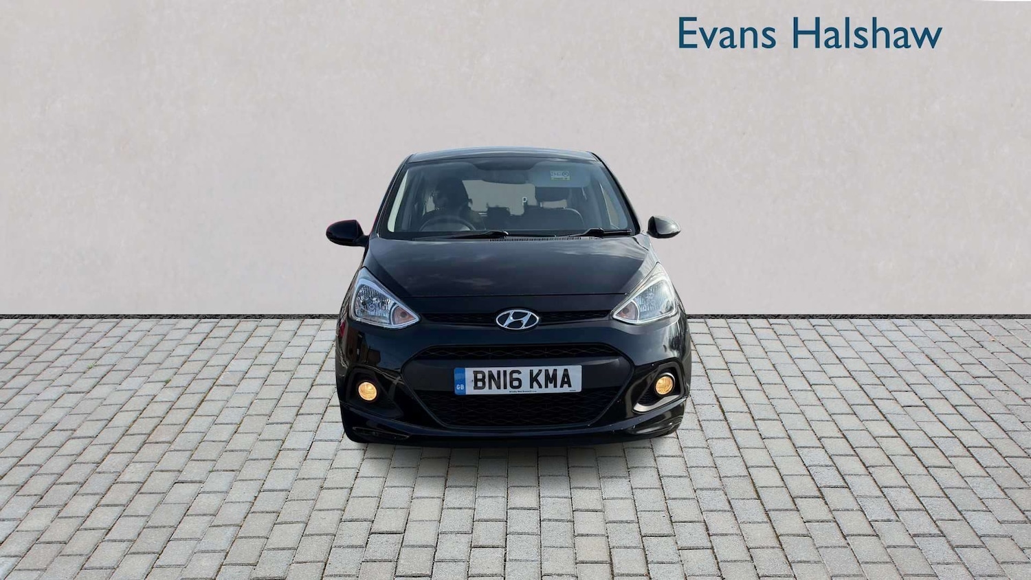 Used Hyundai i10 2016 for sale - 77886218: Photo 2