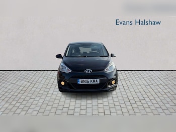 Used Hyundai i10 2016 for sale - 77886218: Photo