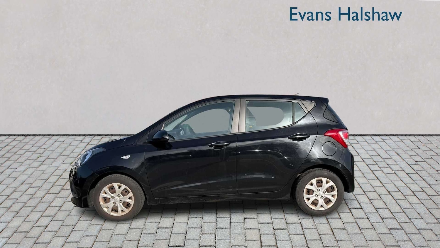Used Hyundai i10 2016 for sale - 77886218: Photo 4