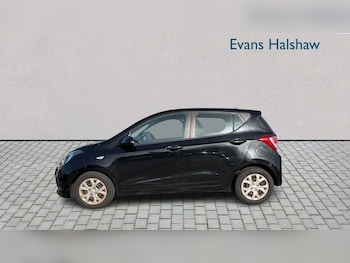 Used Hyundai i10 2016 for sale - 77886218: Photo