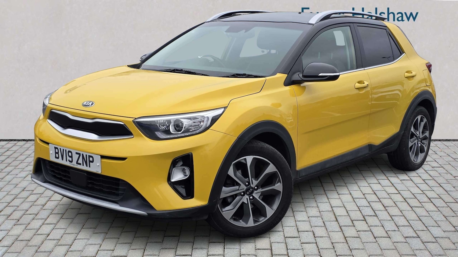 Used Kia Stonic for sale - 77862591: Photo 2