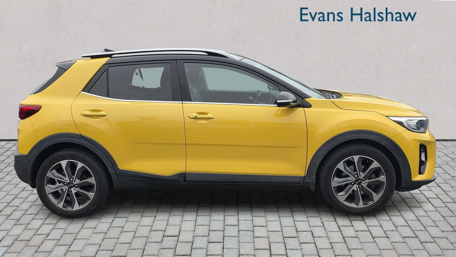 Used Kia Stonic for sale - 77862591: Photo 4