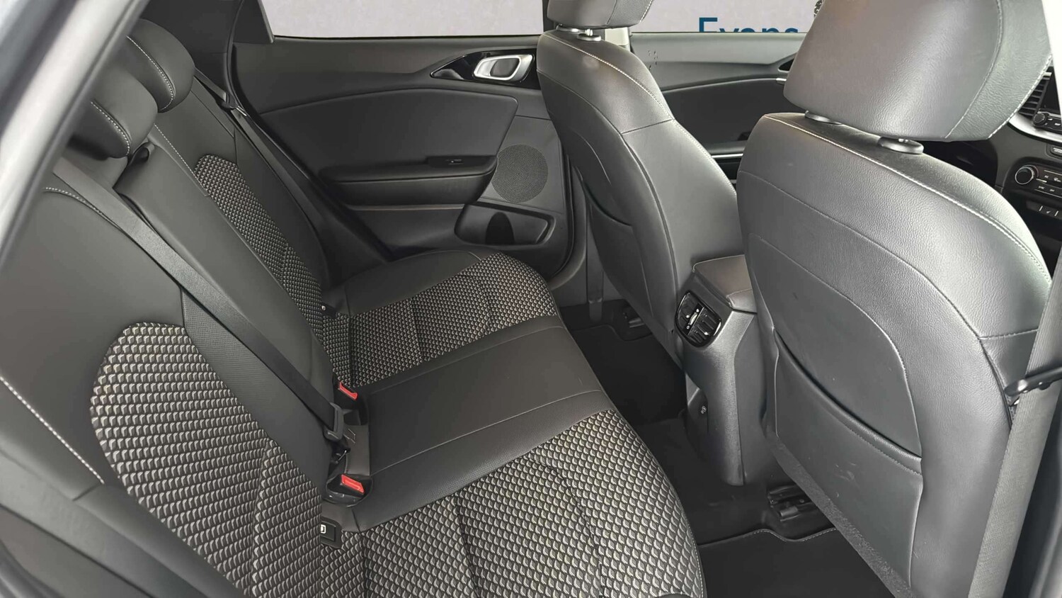 Used Kia XCeed for sale - 77856956: Photo 24