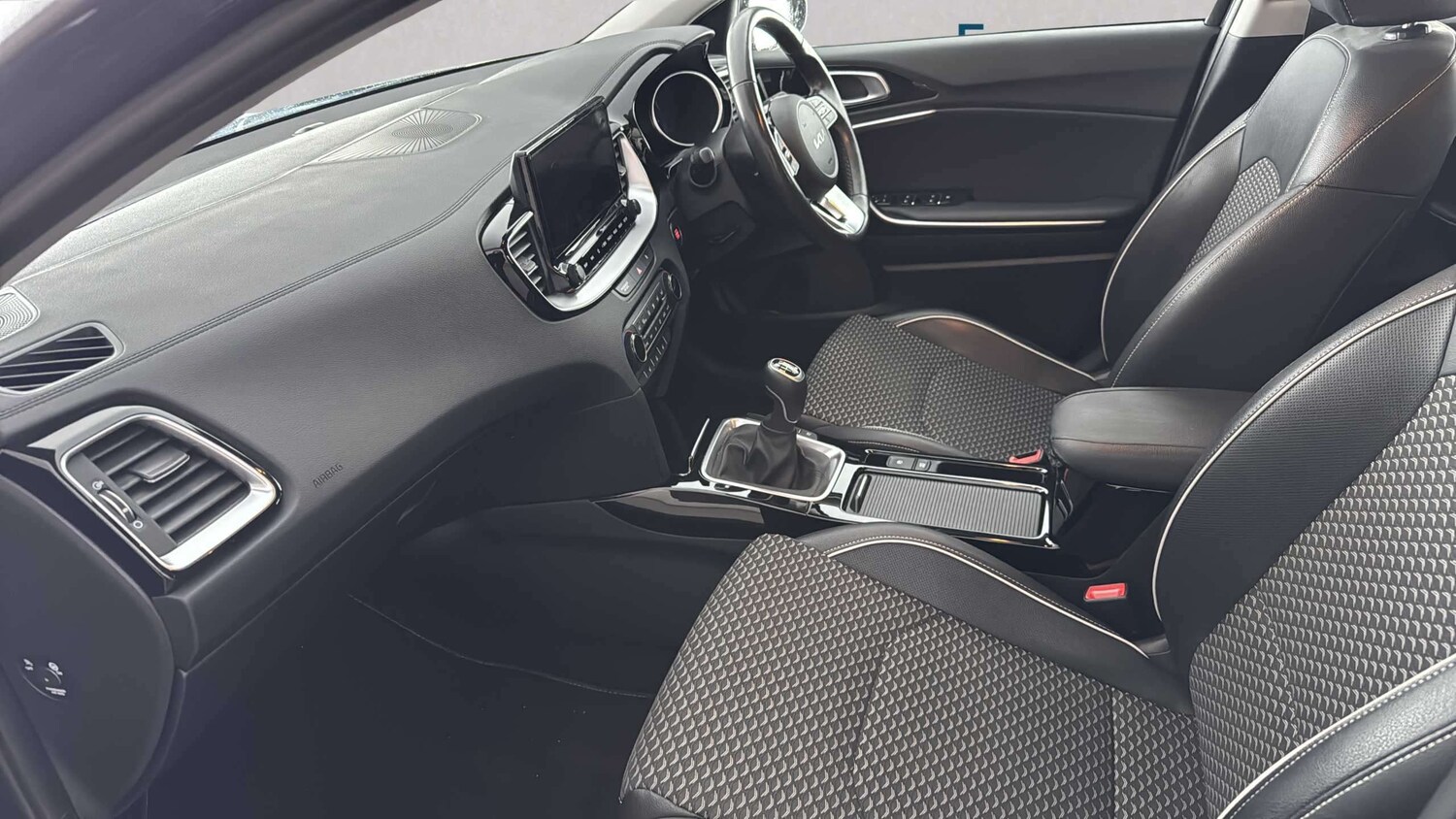 Used Kia XCeed for sale - 77856956: Photo 26