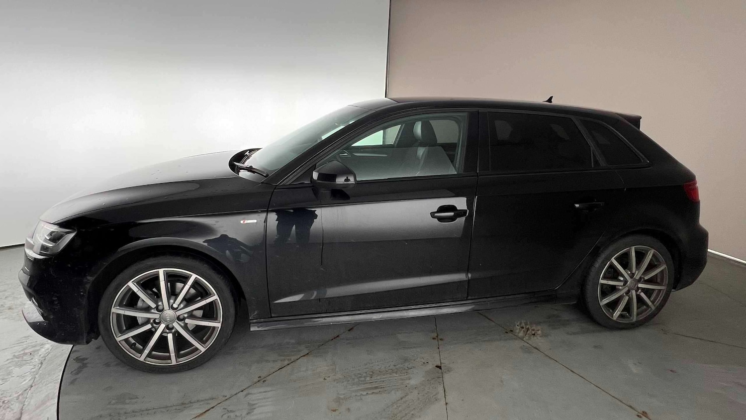 Used Audi A3 for sale - 77861632: Photo 4