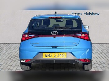 Used Hyundai i20 2023 for sale - 78419597: Photo