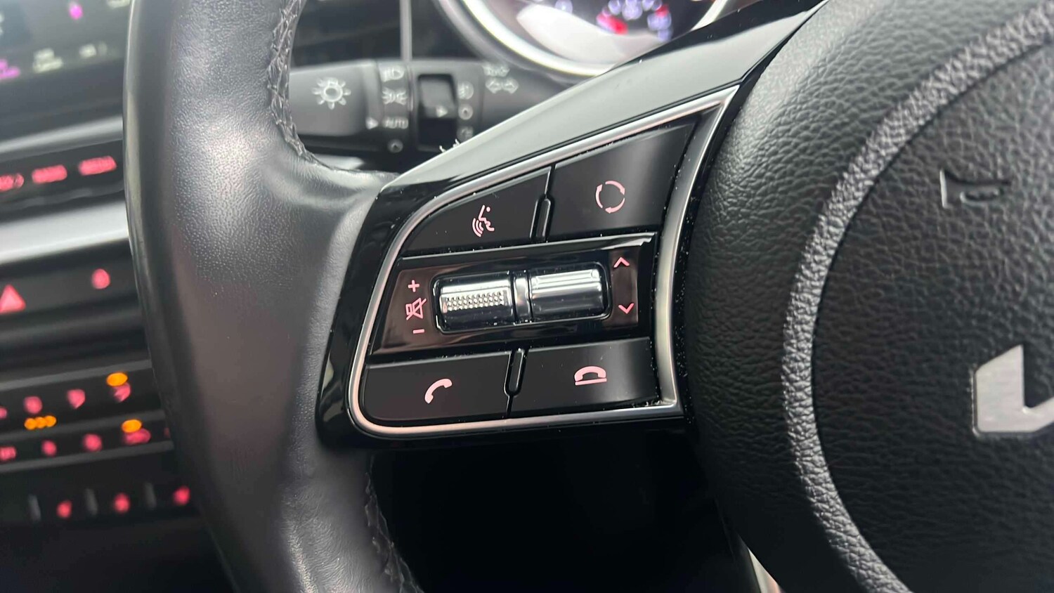 Used Kia XCeed for sale - 77859205: Photo 11