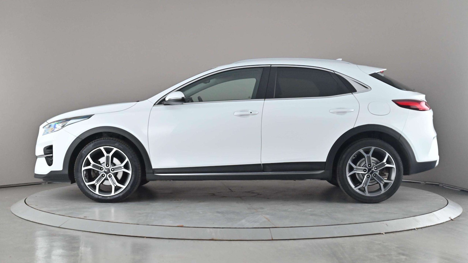 Used Kia XCeed for sale - 77859205: Photo 4