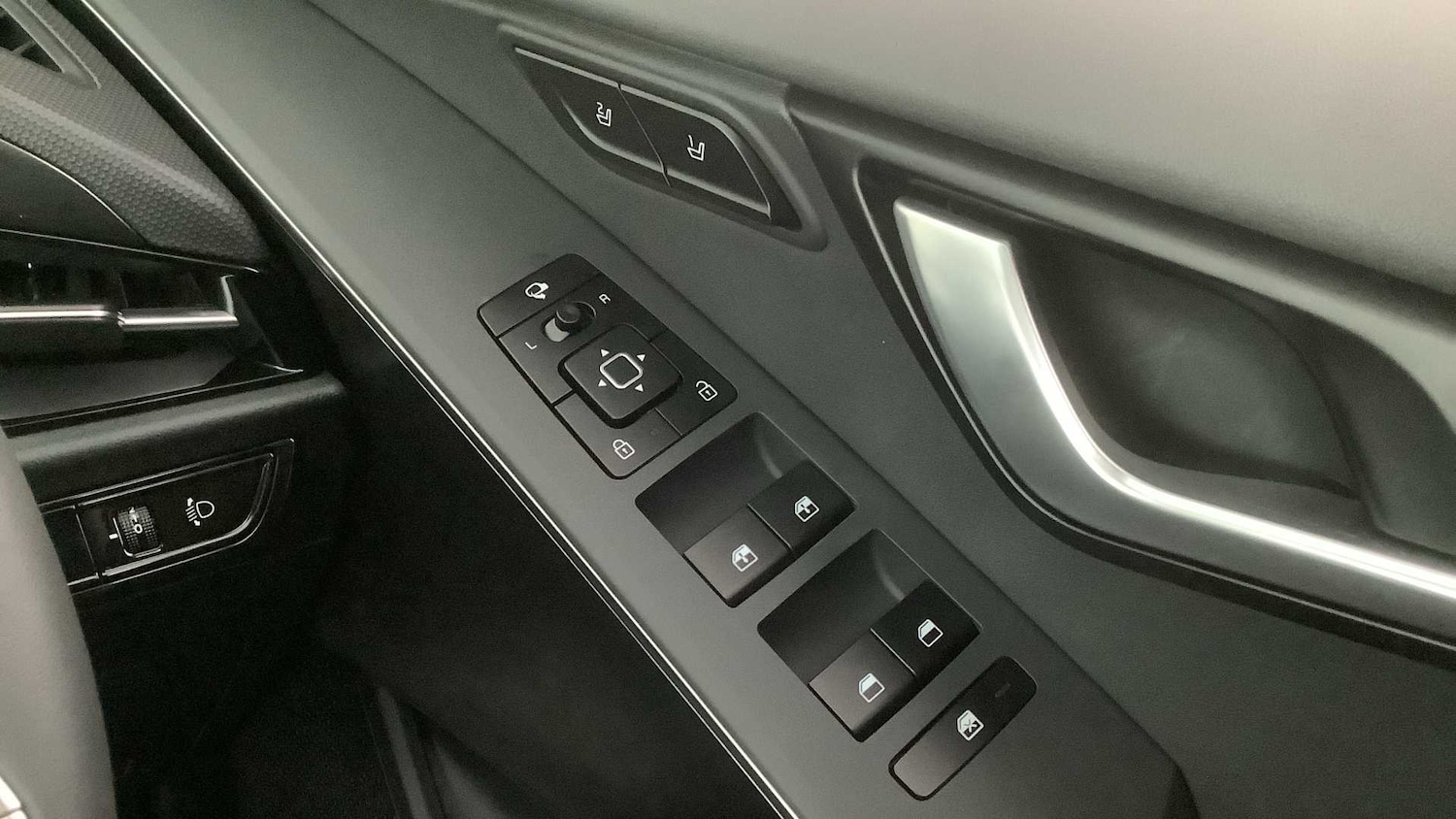 Used Kia Niro for sale - 77860274: Photo 27