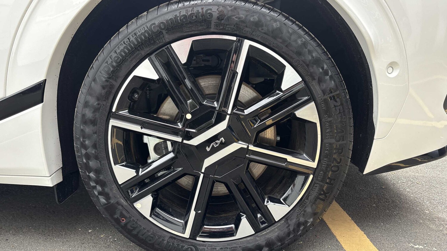 Used Kia EV6 for sale - 77858062: Photo 18