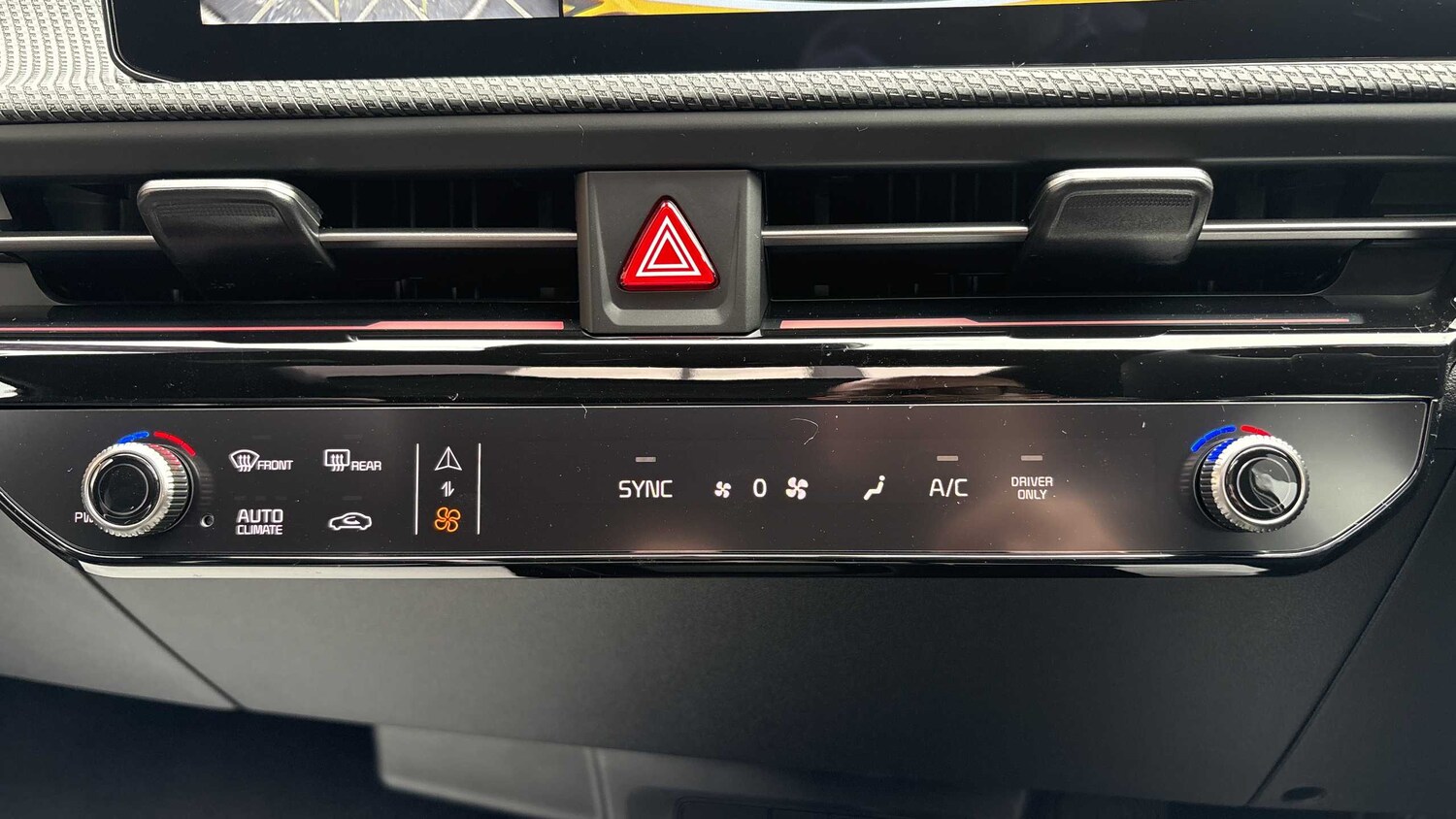 Used Kia EV6 for sale - 77858062: Photo 25