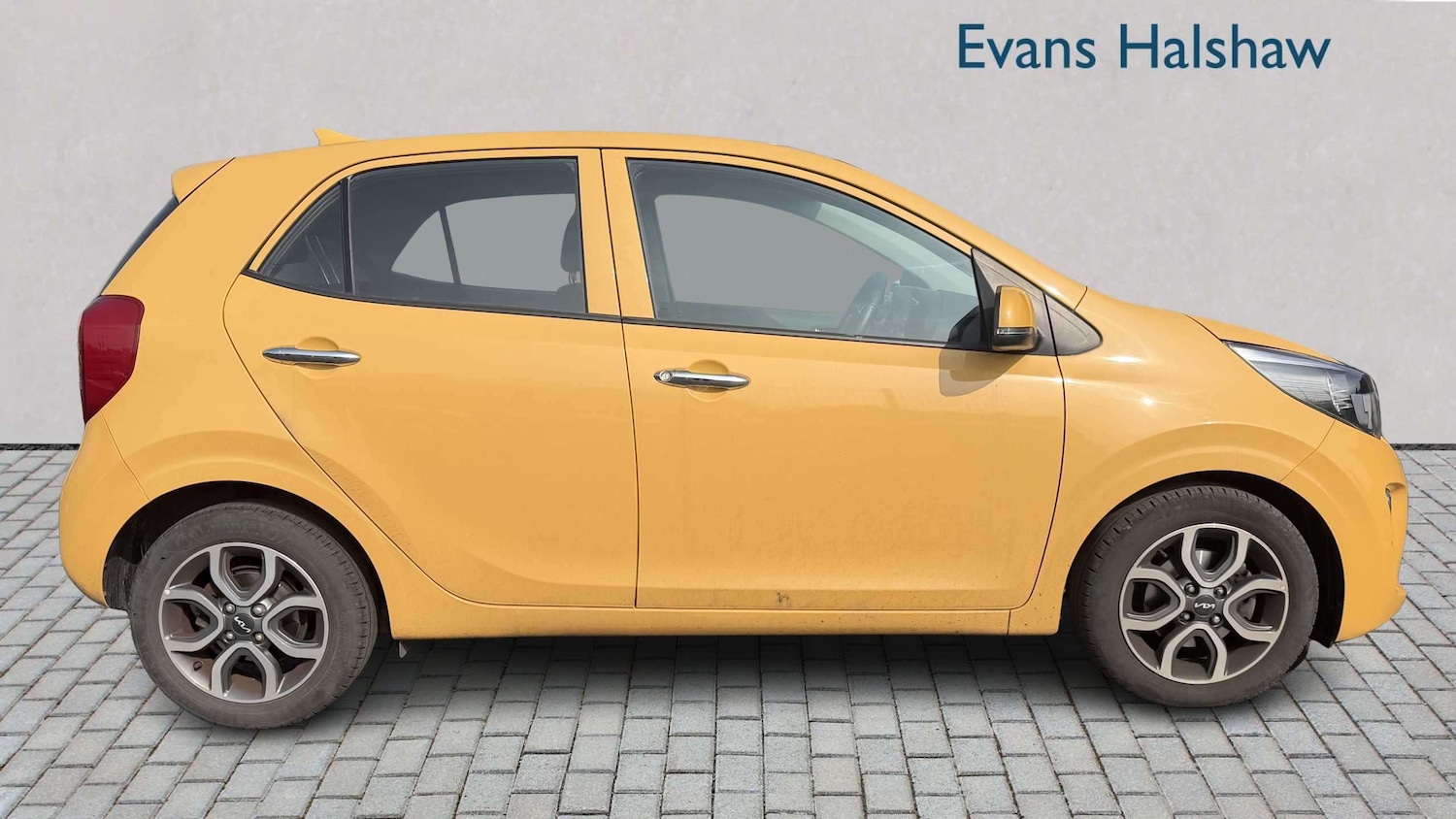 Used Kia Picanto 2024 for sale - 78010469: Photo 2