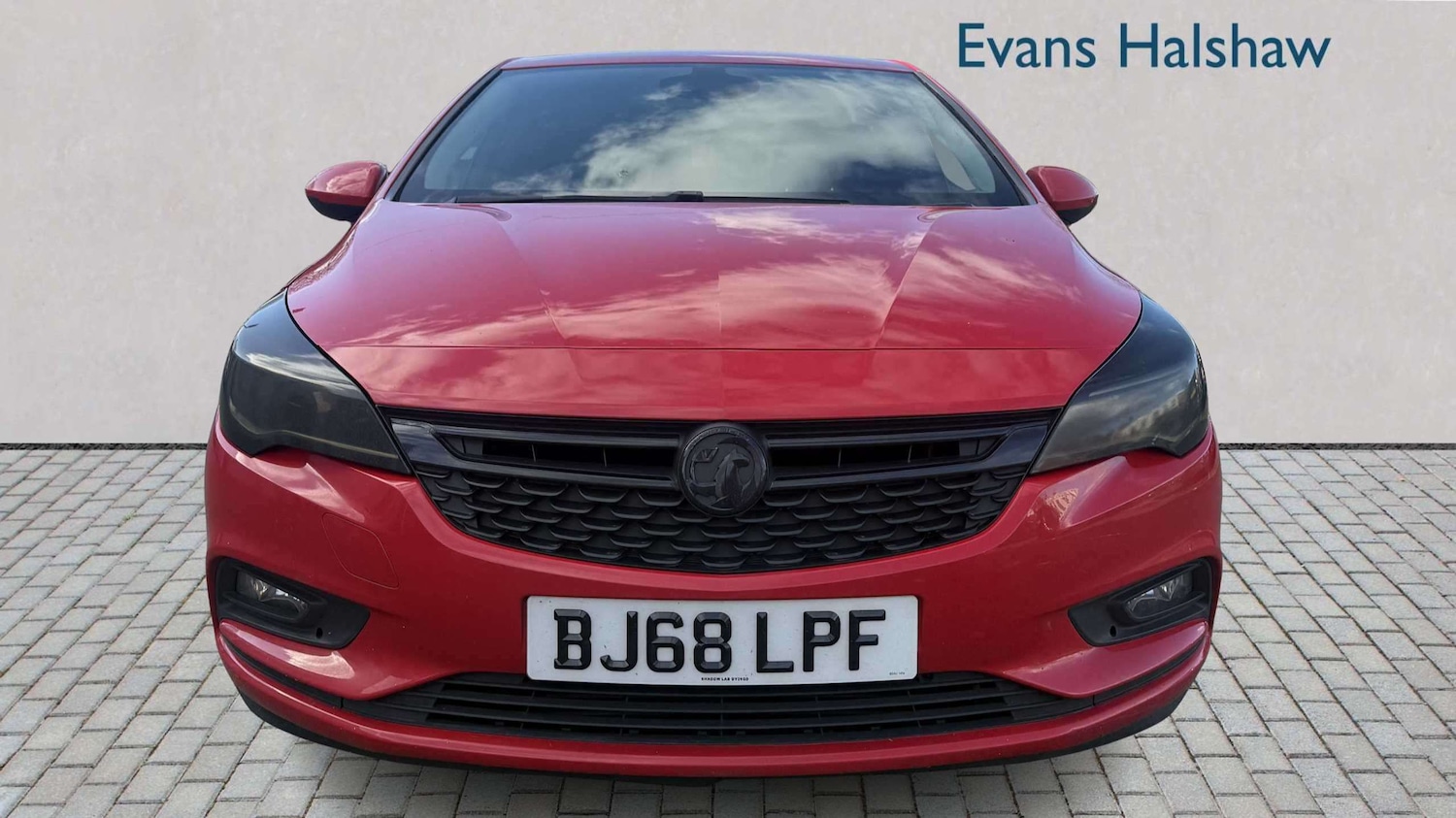Used Vauxhall Astra for sale - 77856924: Photo 2