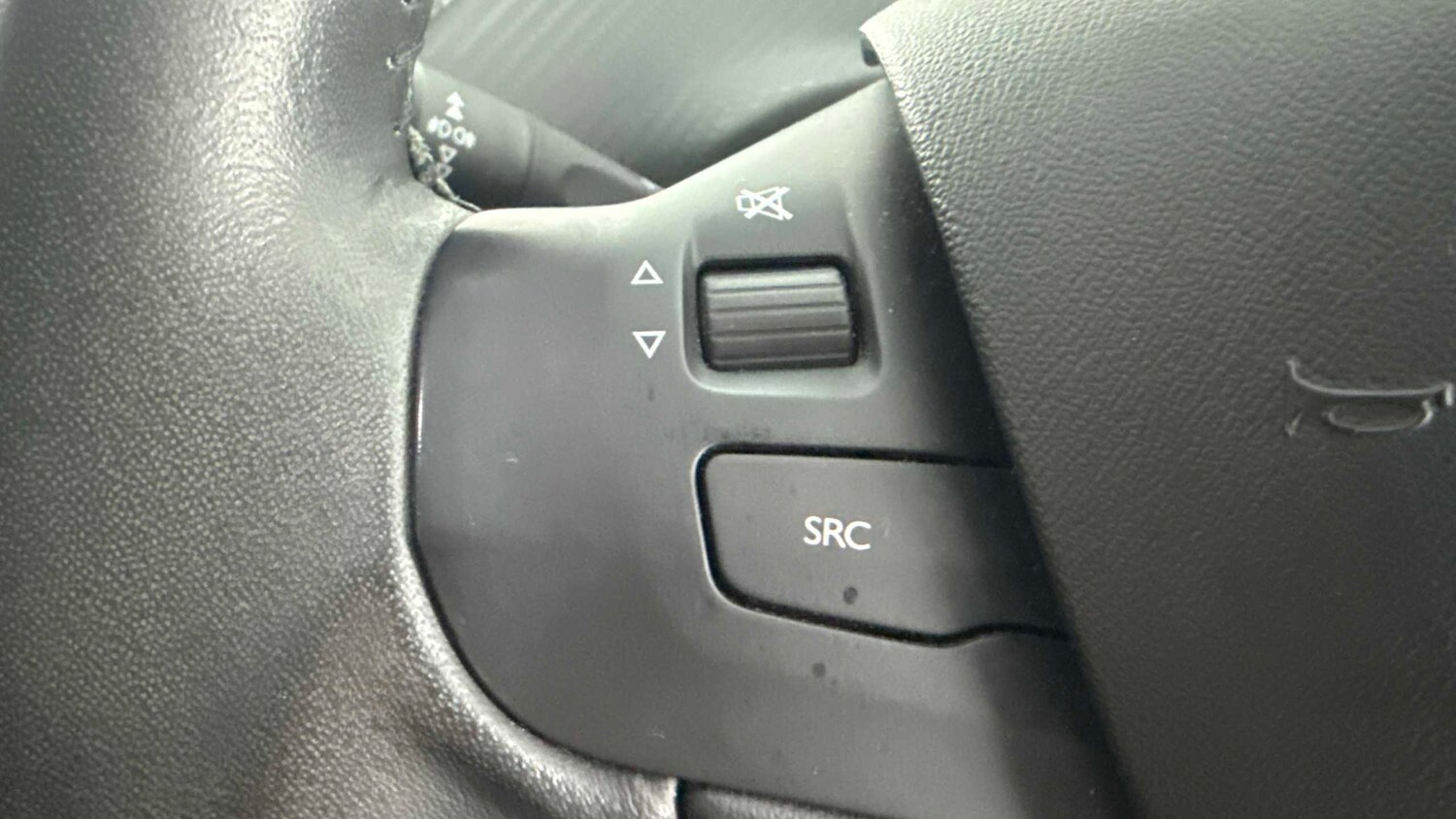 Used Peugeot 208 for sale - 77859844: Photo 21