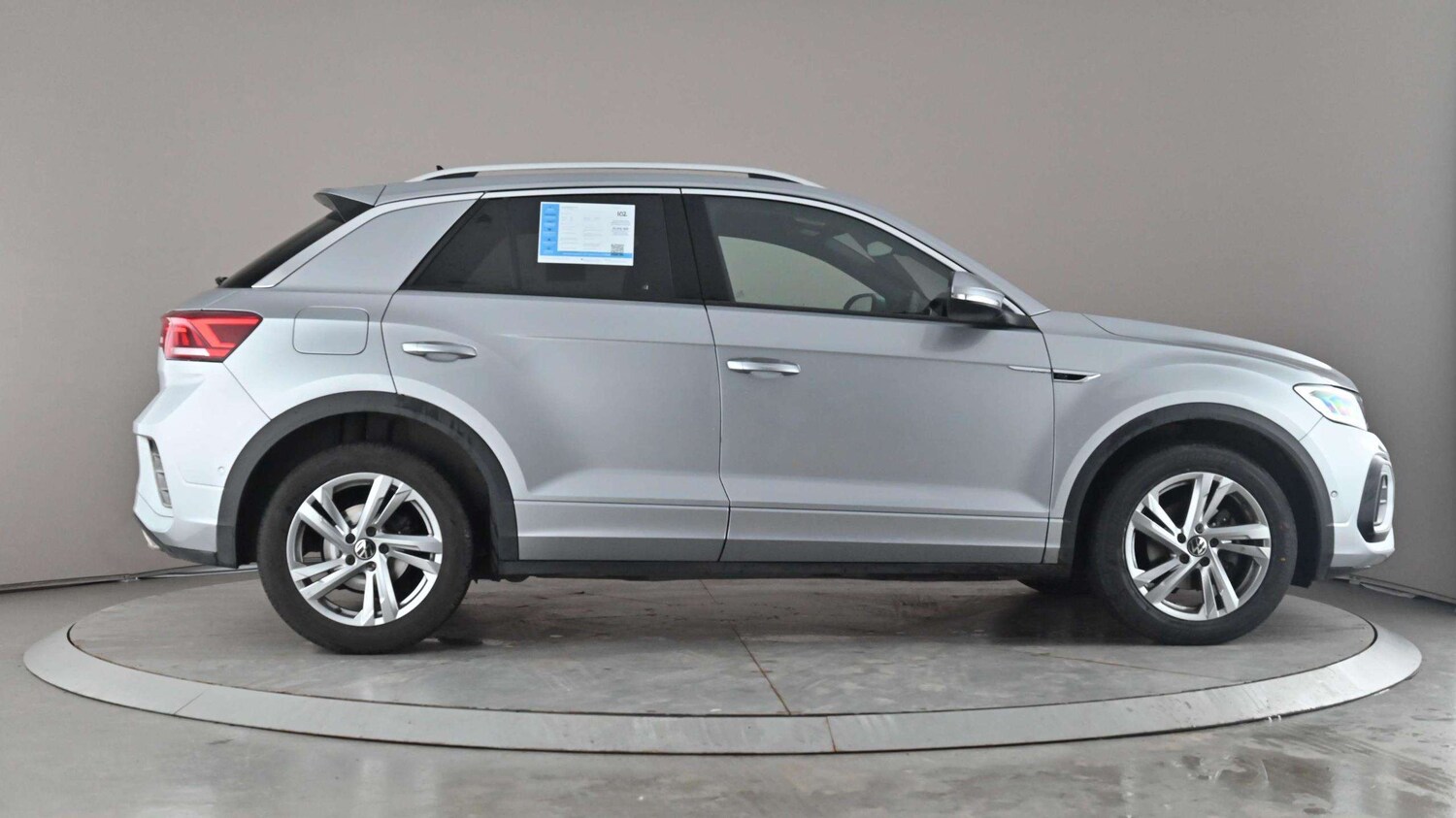 Used Volkswagen T-Roc for sale - 77861586: Photo 8