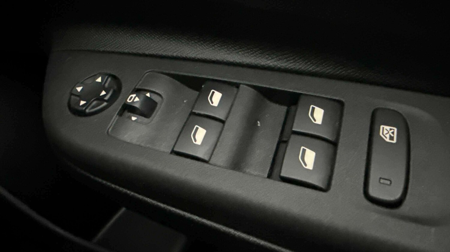 Used Vauxhall Corsa for sale - 77857941: Photo 20