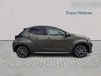 Used Toyota Yaris 2023 for sale - 78322003: Photo