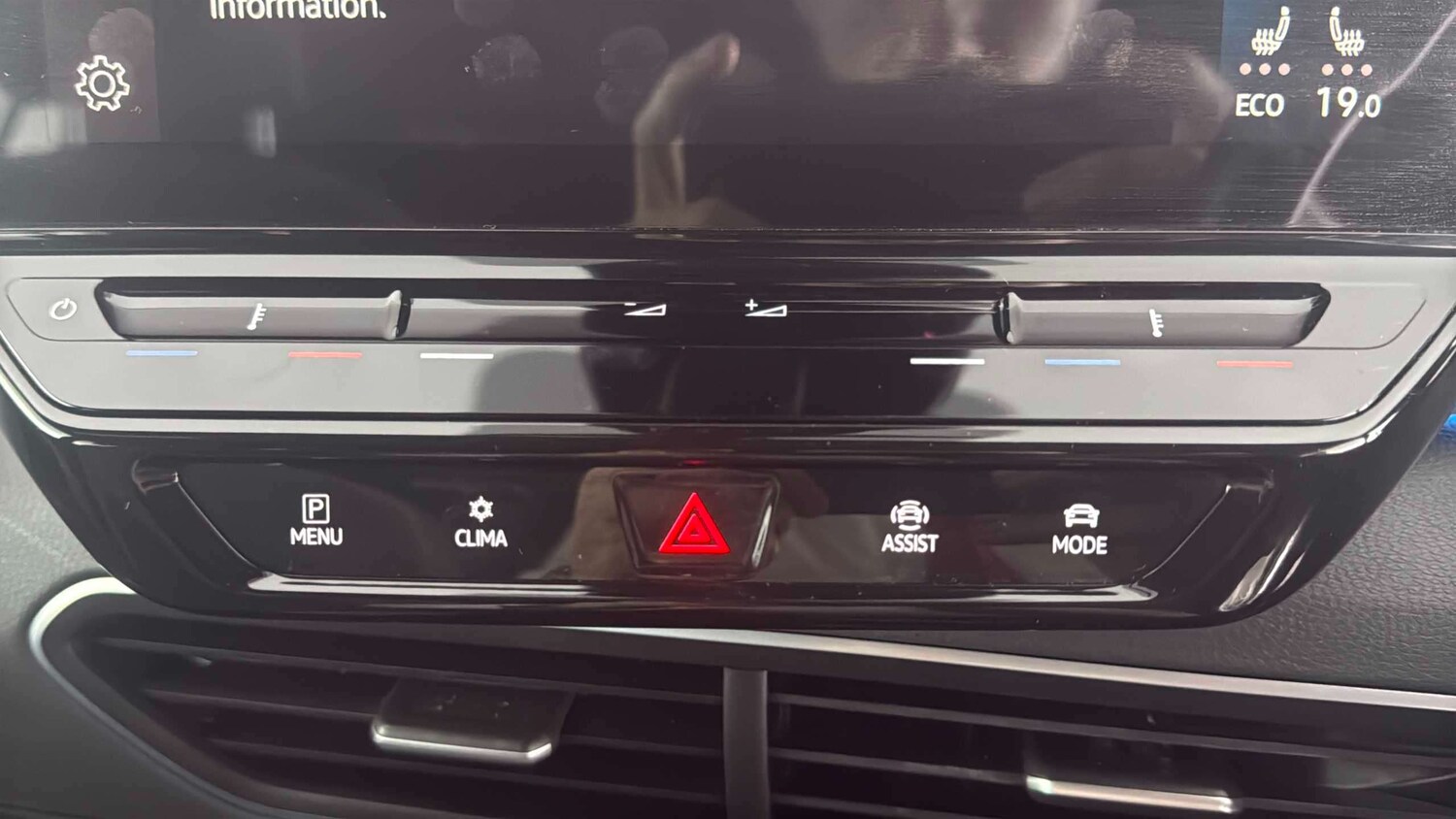 Used Volkswagen ID.3 for sale - 77858112: Photo 18