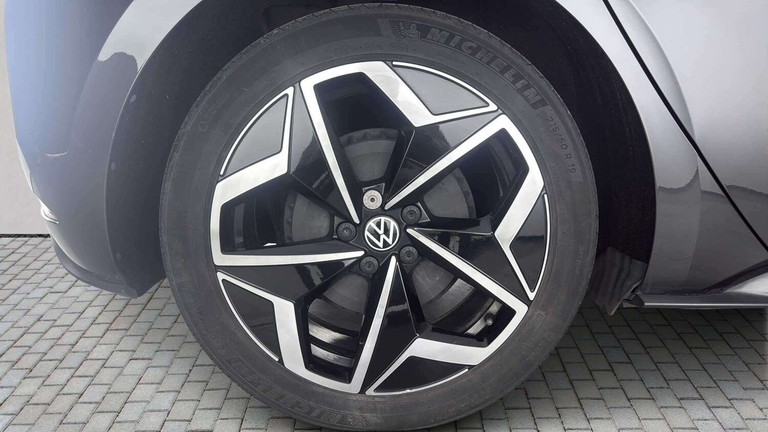 Used Volkswagen ID.3 for sale - 77858112: Photo 9