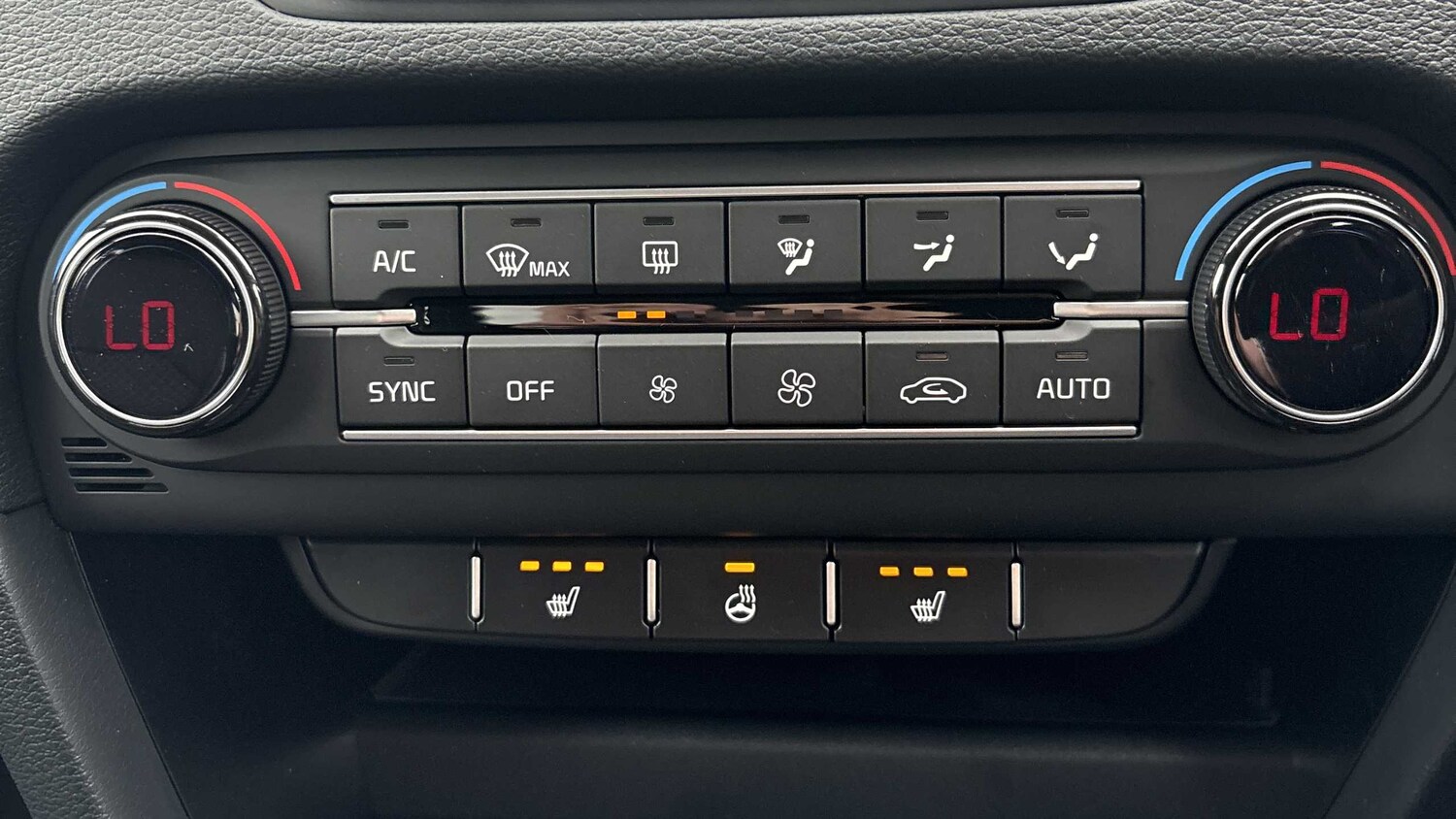 Used Kia XCeed for sale - 77861802: Photo 22