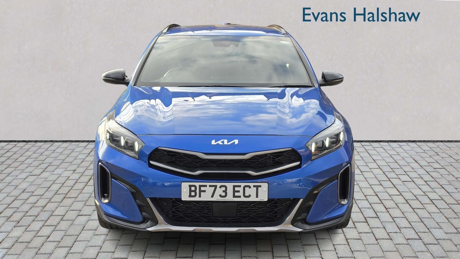 Used Kia XCeed 2023 for sale - 78090139: Photo 2