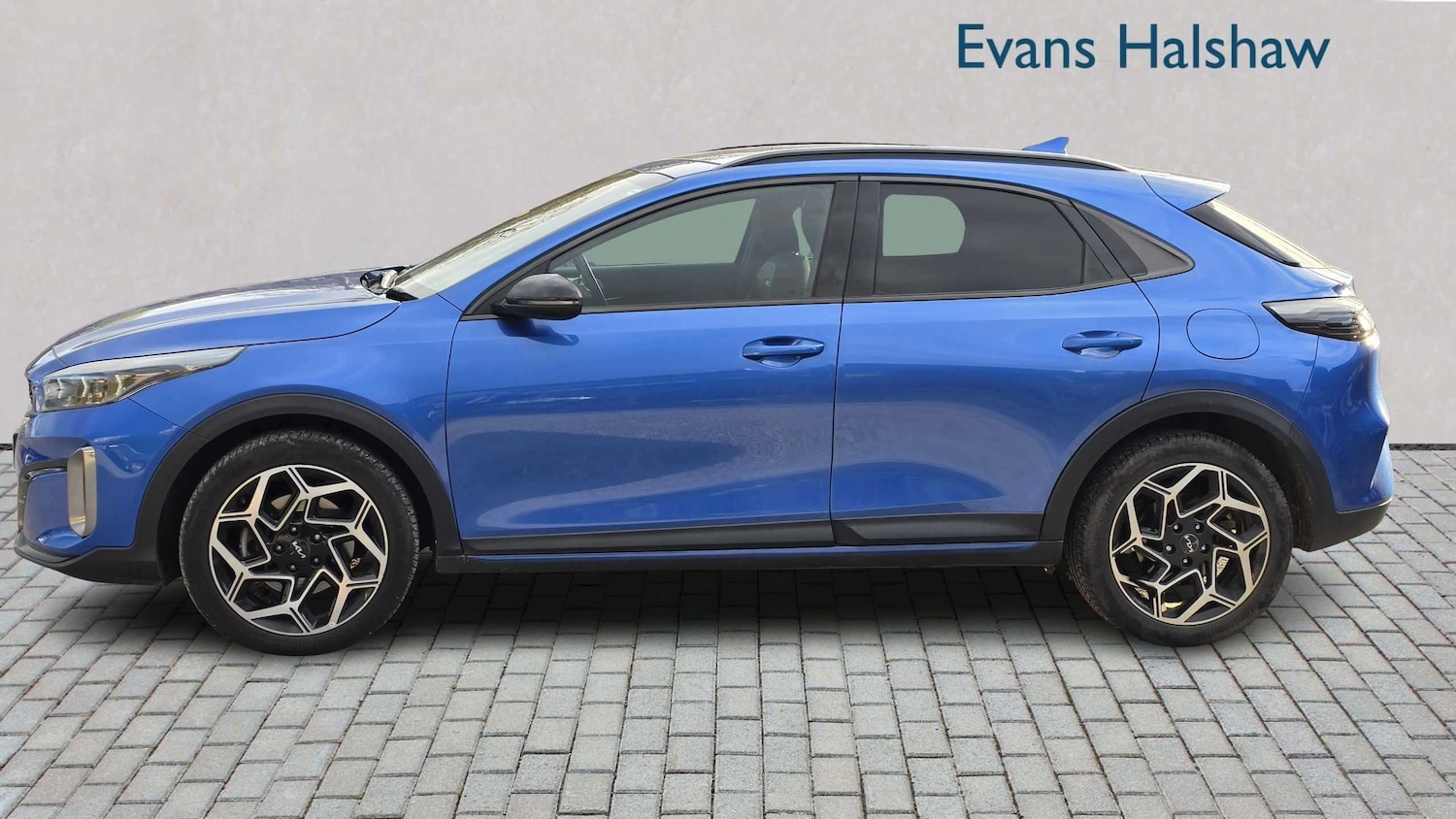 Used Kia XCeed 2023 for sale - 78090139: Photo 4