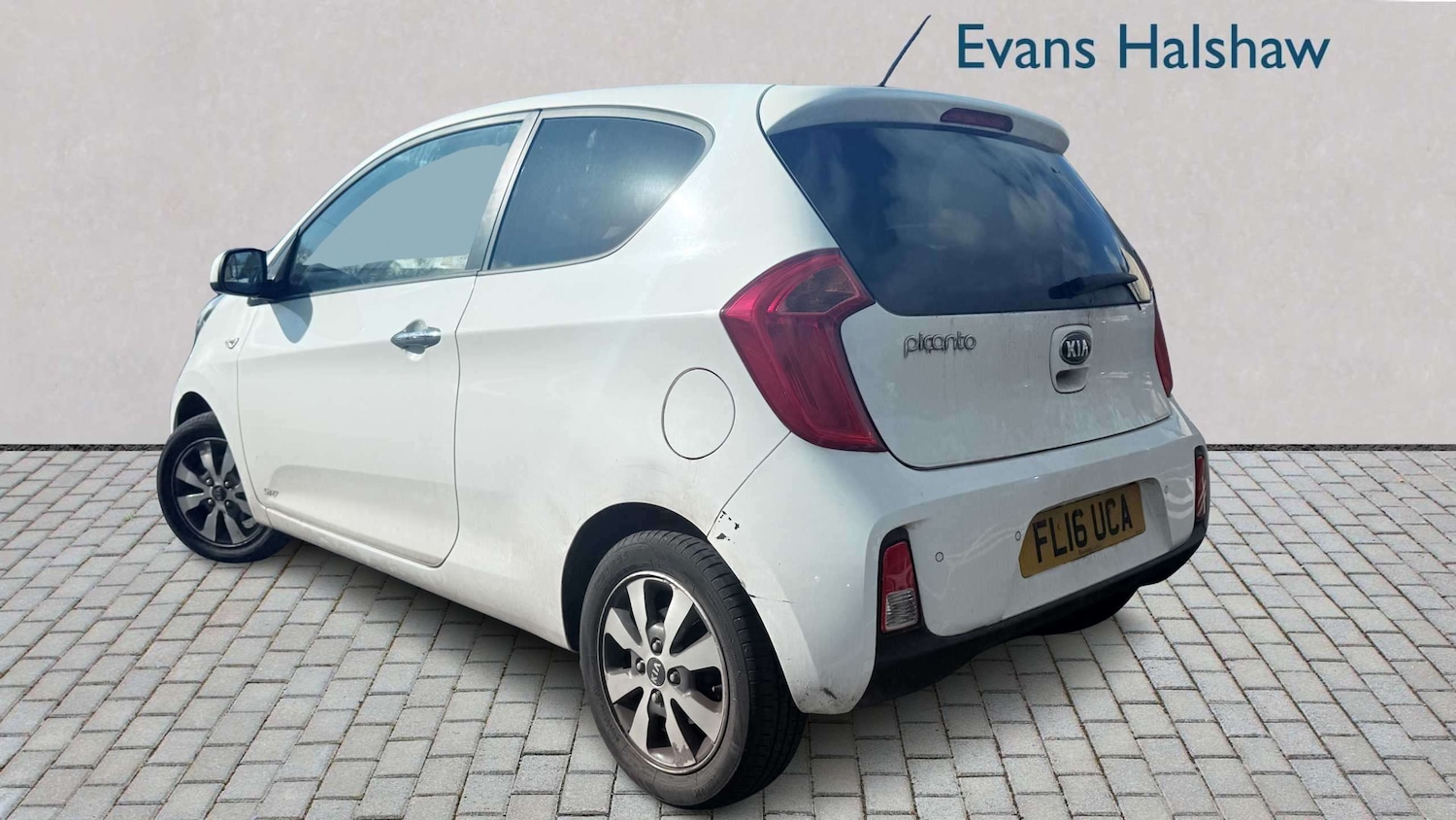 Used Kia Picanto for sale - 77860615: Photo 2