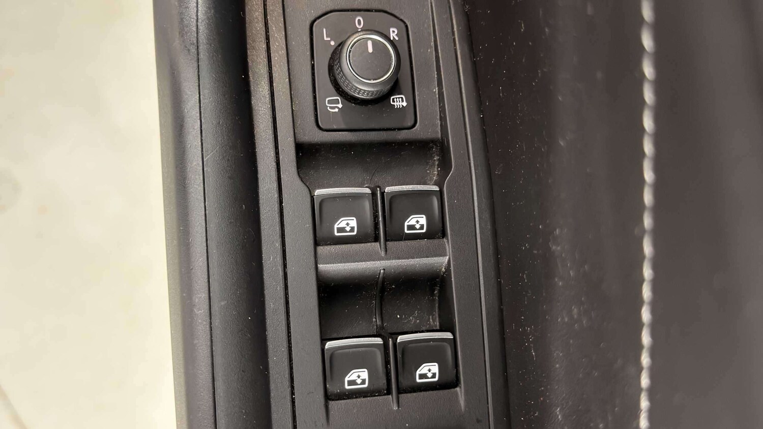 Used Volkswagen T-Roc 2022 for sale - 77972912: Photo 19