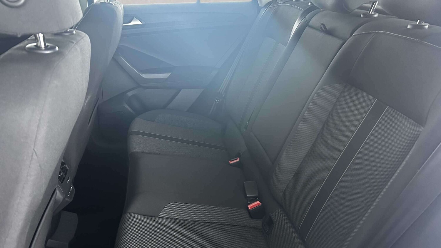 Used Volkswagen T-Roc 2023 for sale - 77857834: Photo 23