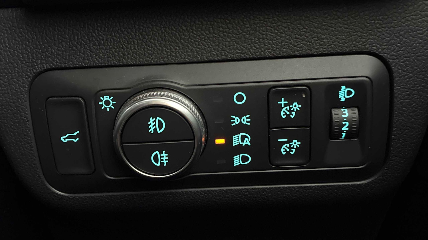 Used Ford Kuga 2020 for sale - 77858788: Photo 25