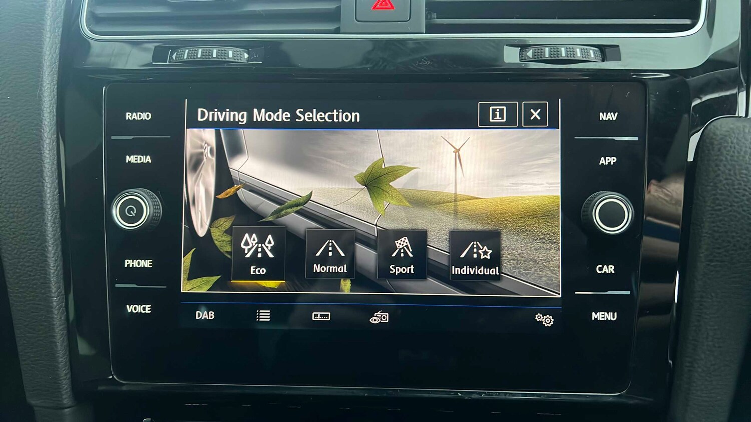 Used Volkswagen Golf for sale - 77858052: Photo 10