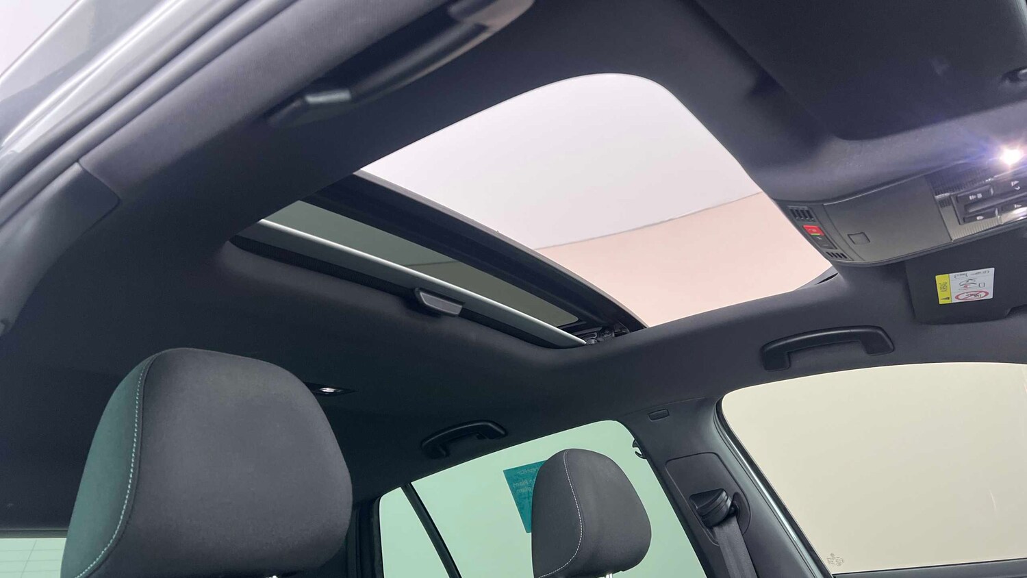 Used Volkswagen Golf for sale - 77858052: Photo 15