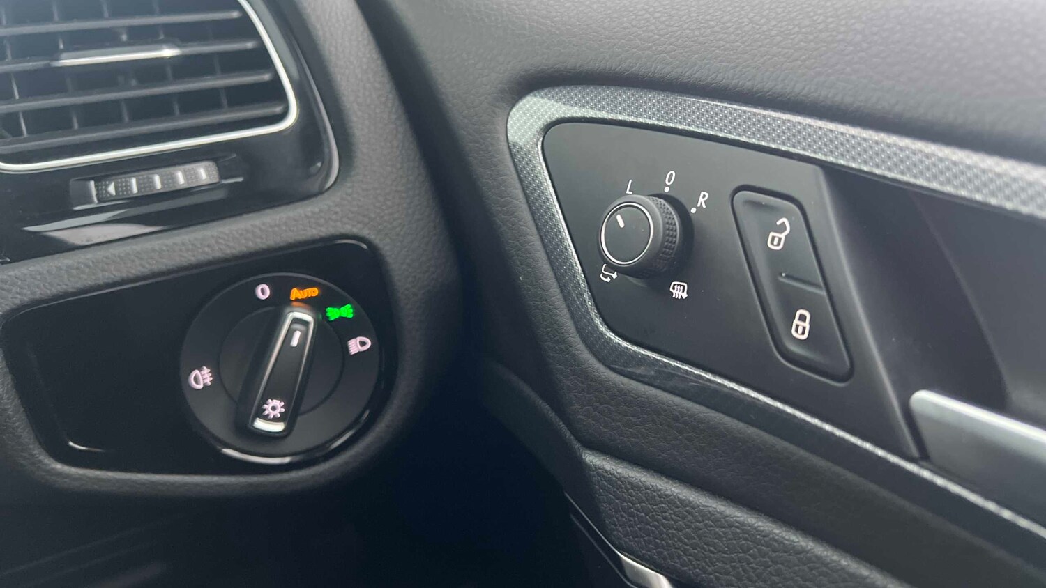 Used Volkswagen Golf for sale - 77858052: Photo 20