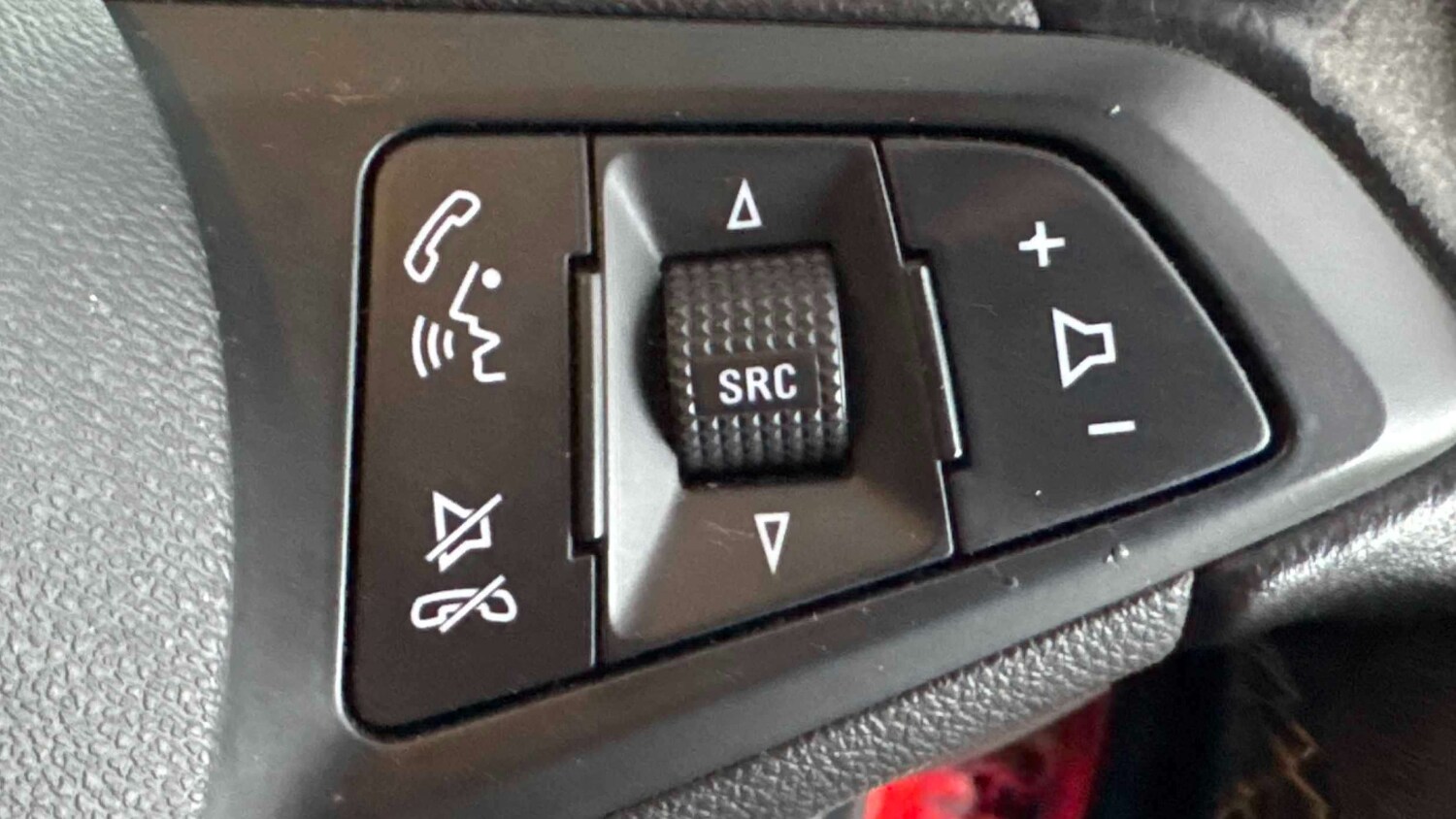 Used Vauxhall Astra 2018 for sale - 78052162: Photo 14