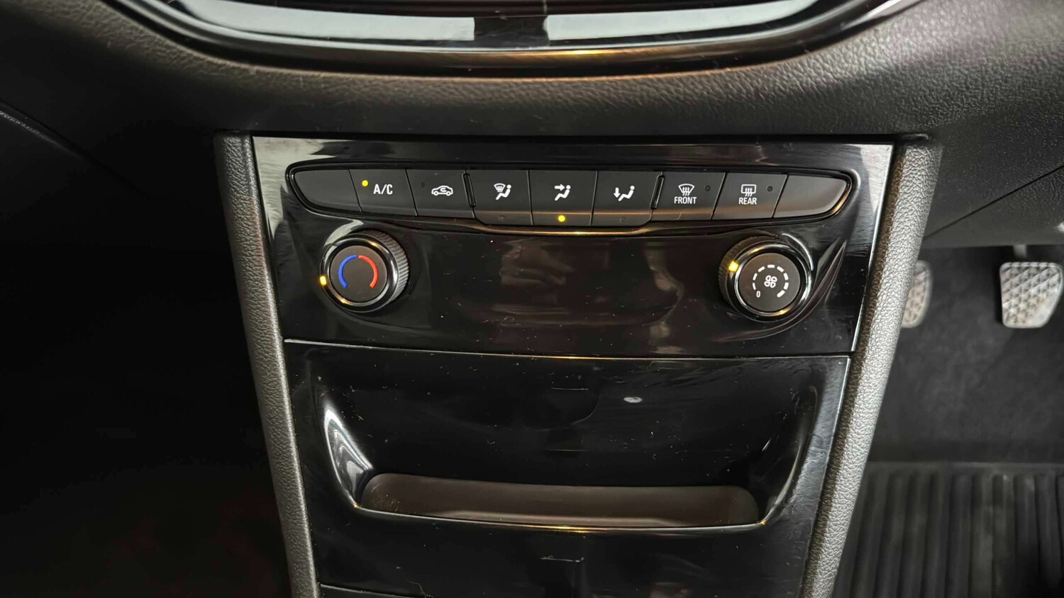 Used Vauxhall Astra 2018 for sale - 78052162: Photo 17