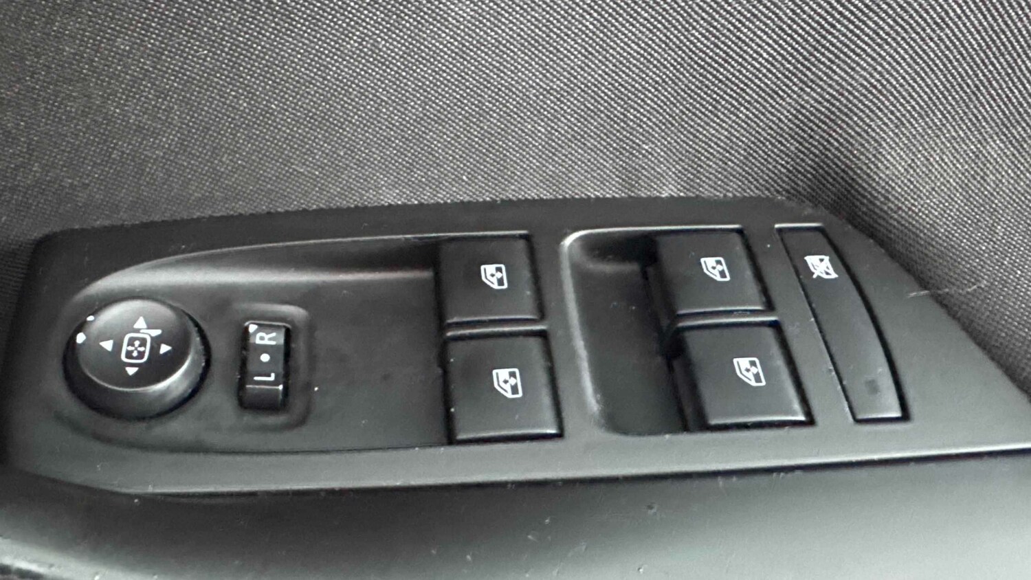 Used Vauxhall Astra 2018 for sale - 78052162: Photo 21