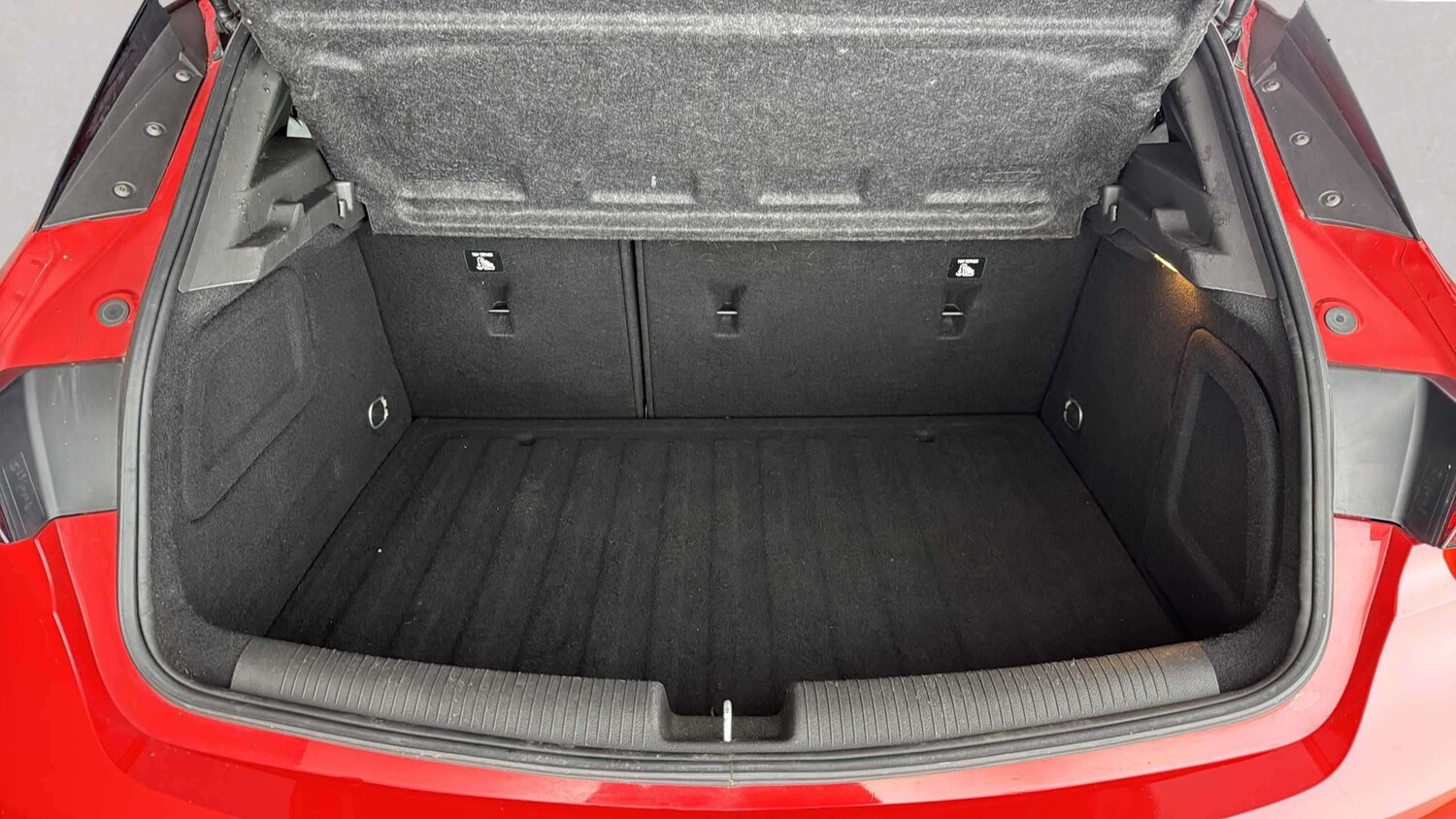 Used Vauxhall Astra 2018 for sale - 78052162: Photo 25