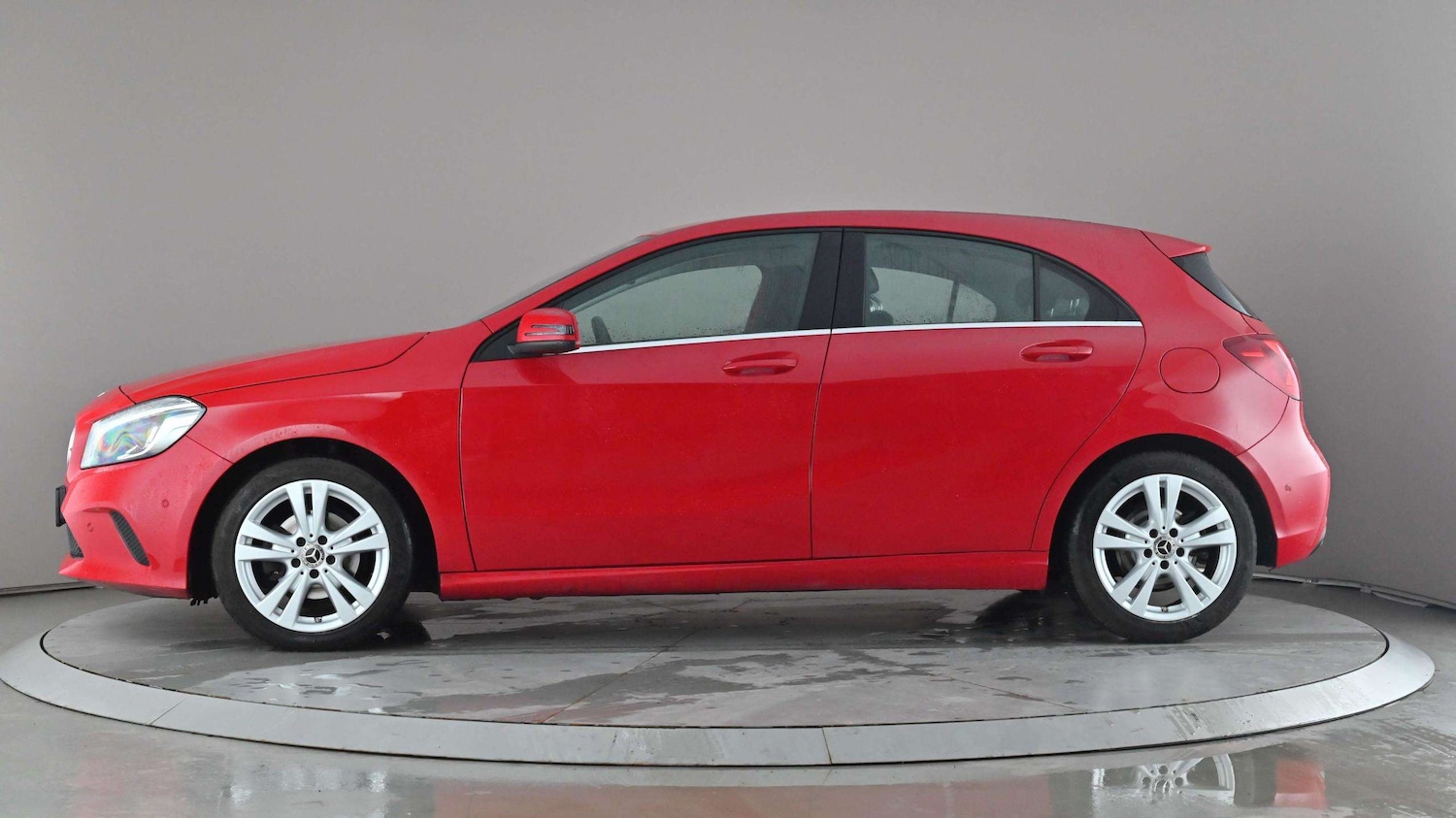 Used Mercedes-Benz A-Class for sale - 77858506: Photo 4