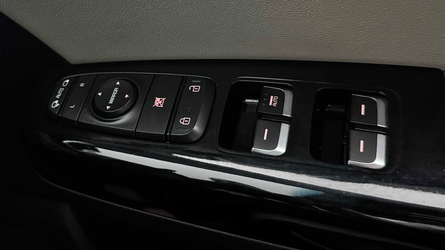 Used Kia Sportage 2018 for sale - 78118982: Photo 18