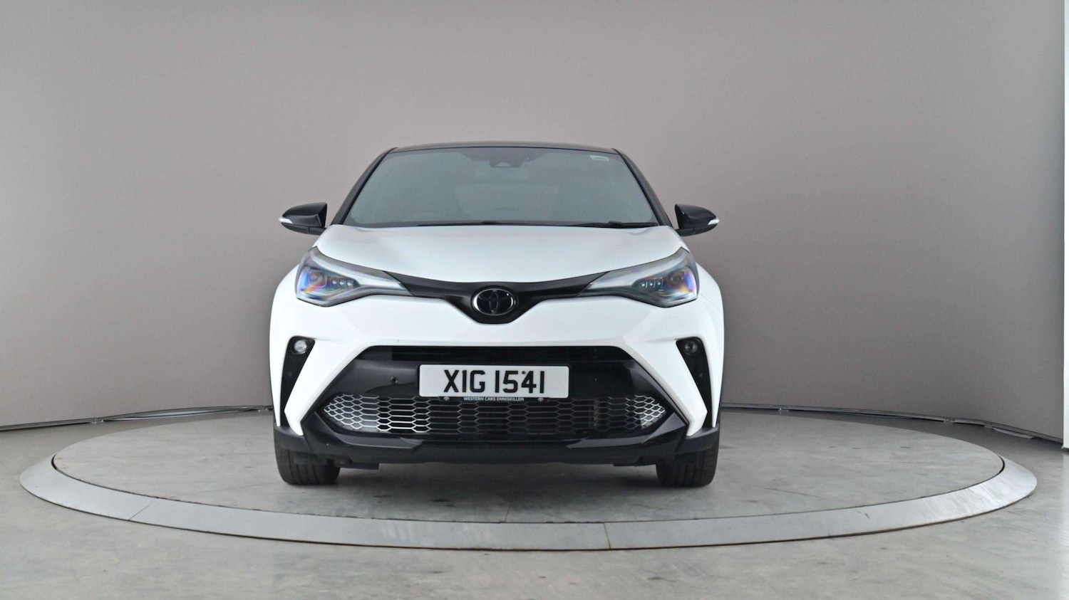 Used Toyota C-HR 2023 for sale - 77856701: Photo 2