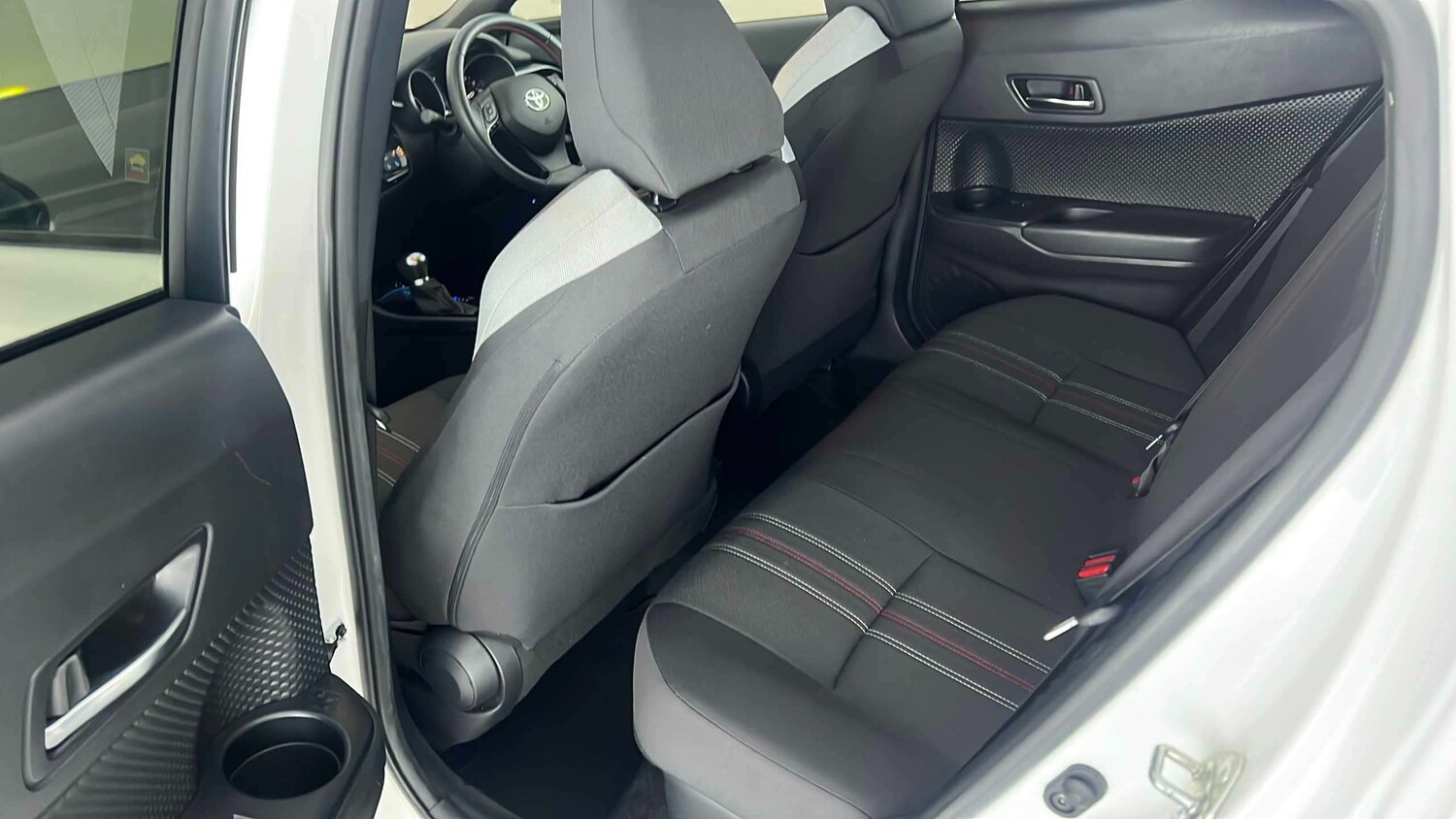 Used Toyota C-HR 2023 for sale - 77856701: Photo 20