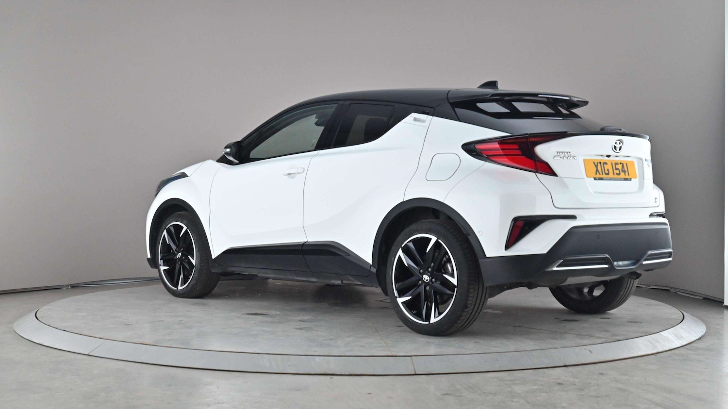 Used Toyota C-HR 2023 for sale - 77856701: Photo 5